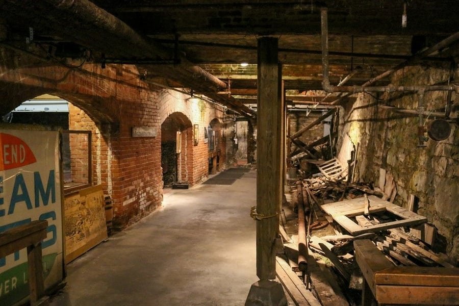 Fall in Seattle activities include a Spielberg's Underground Tour.
