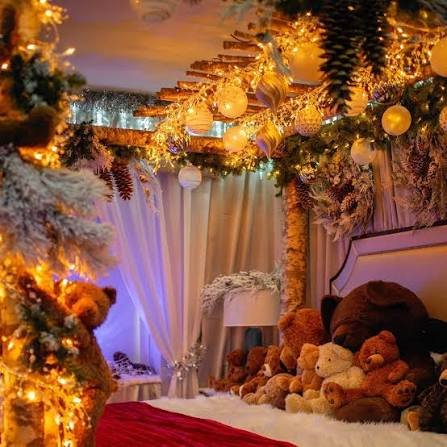 Fairmont Olympic Hotel. The suite filled with about 100 teddy bears.